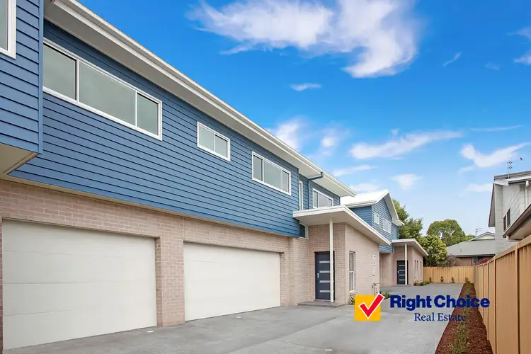 Main view of Homely townhouse listing, 2/93 Addison Avenue, Lake Illawarra NSW 2528