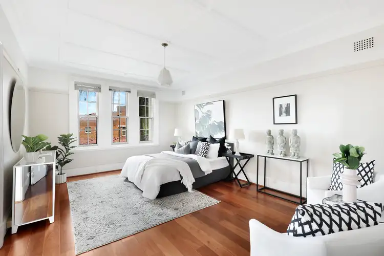 Second view of Homely apartment listing, 5/12 Onslow Avenue, Elizabeth Bay NSW 2011