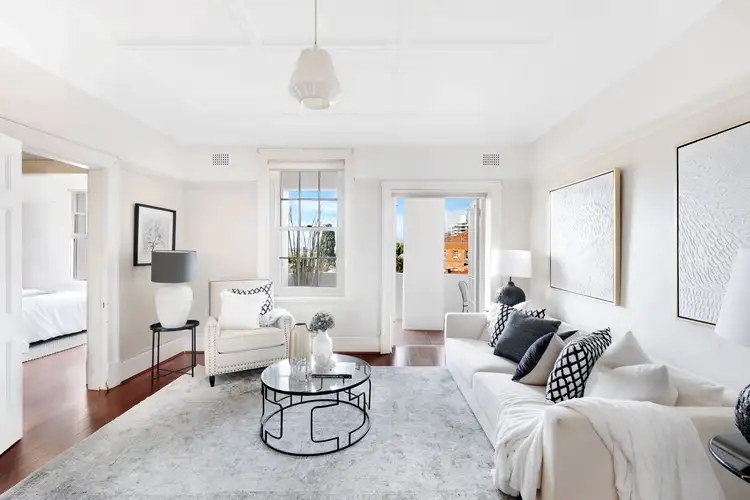 Third view of Homely apartment listing, 5/12 Onslow Avenue, Elizabeth Bay NSW 2011