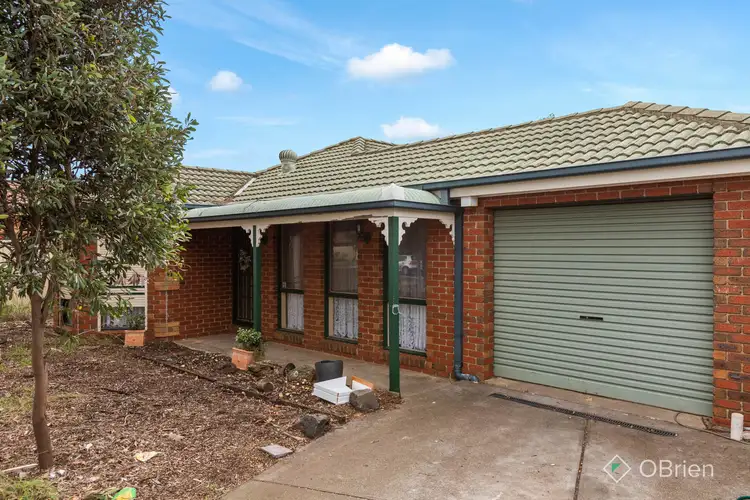 24 Delbridge Drive, Sydenham VIC 3037