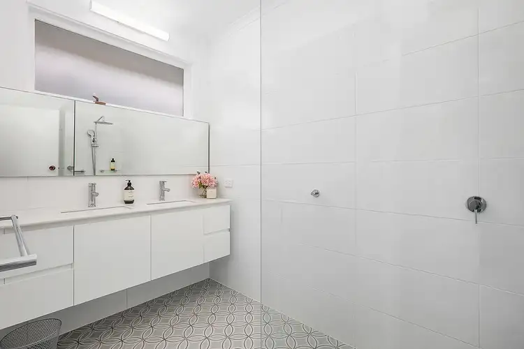 Sixth view of Homely unit listing, 8/270A Pakington Street, Newtown VIC 3220