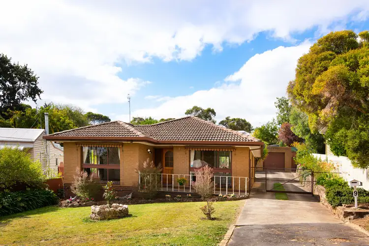 9 Treasure Street, Castlemaine VIC 3450