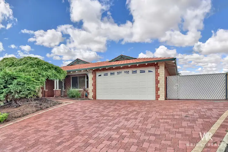 2 Standish Way, Woodvale WA 6026