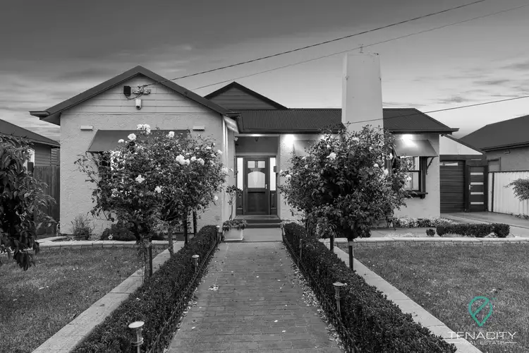 56 Station Road, Deer Park VIC 3023