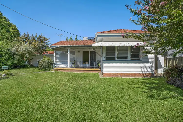 2B The Avenue, Maryville NSW 2293