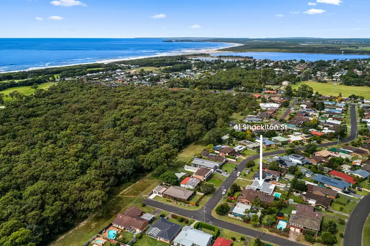 41 Shackleton Street, Shoalhaven Heads NSW 2535