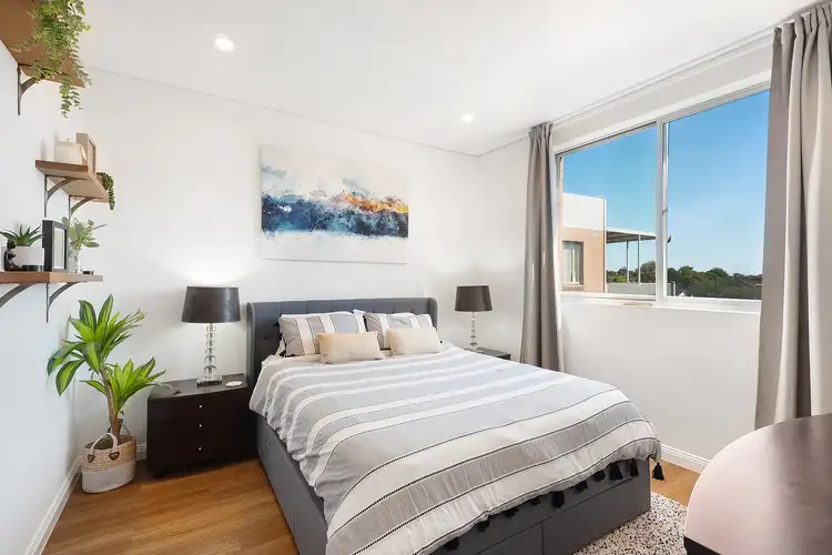 Fifth view of Homely apartment listing, 6/637 Forest Road, Bexley NSW 2207