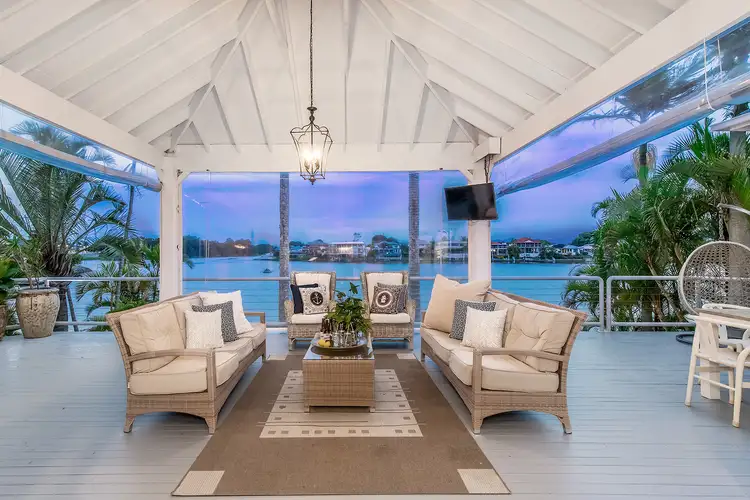 33 Cayman Drive, Clear Island Waters QLD 4226