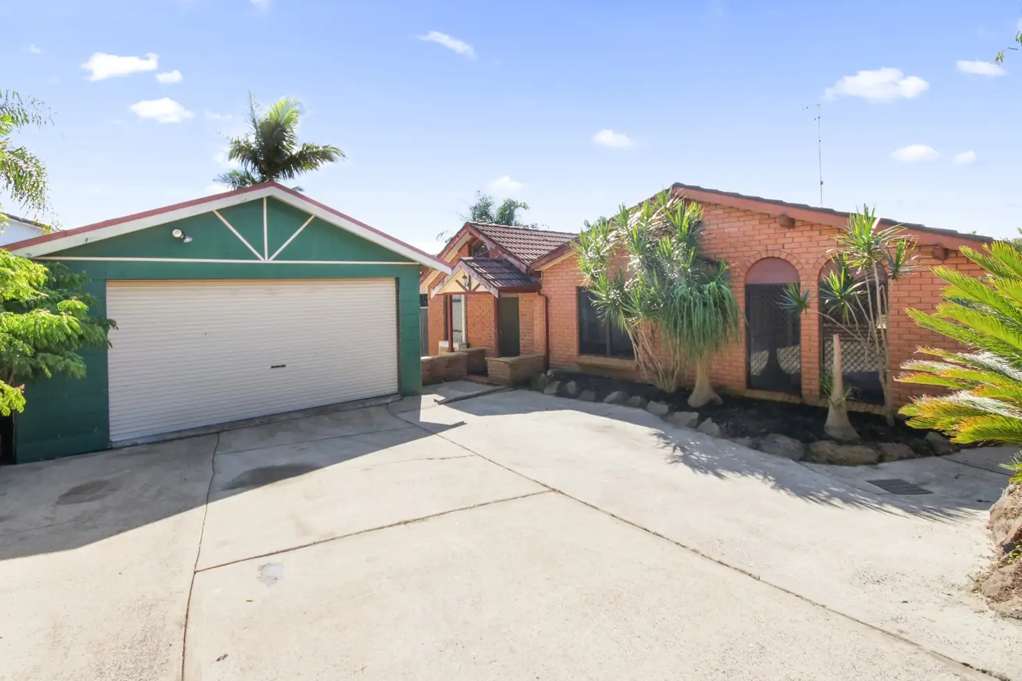 Main view of Homely house listing, 4 Piper Place, Minchinbury NSW 2770
