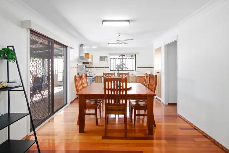 Second view of Homely house listing, 4 Piper Place, Minchinbury NSW 2770