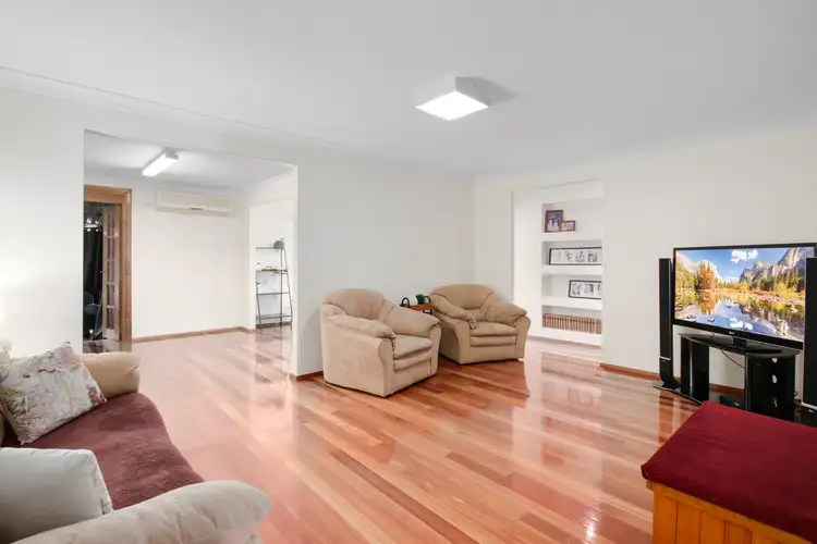 Third view of Homely house listing, 4 Piper Place, Minchinbury NSW 2770