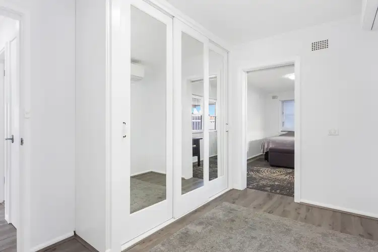 Sixth view of Homely house listing, 10 Sullivan Avenue, Lurnea NSW 2170