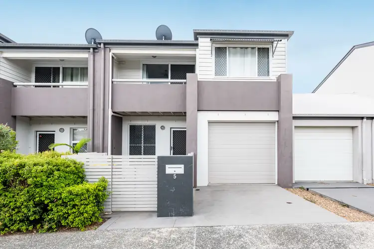 5 Desiree Lane