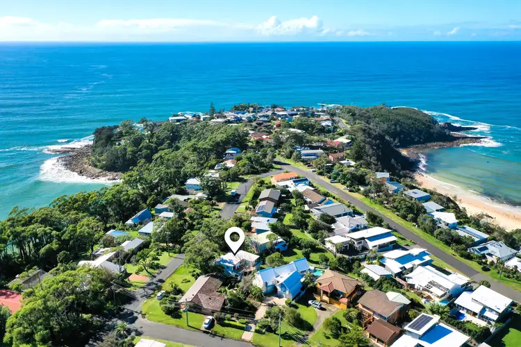 109 Bannister Head Road, Mollymook Beach NSW 2539
