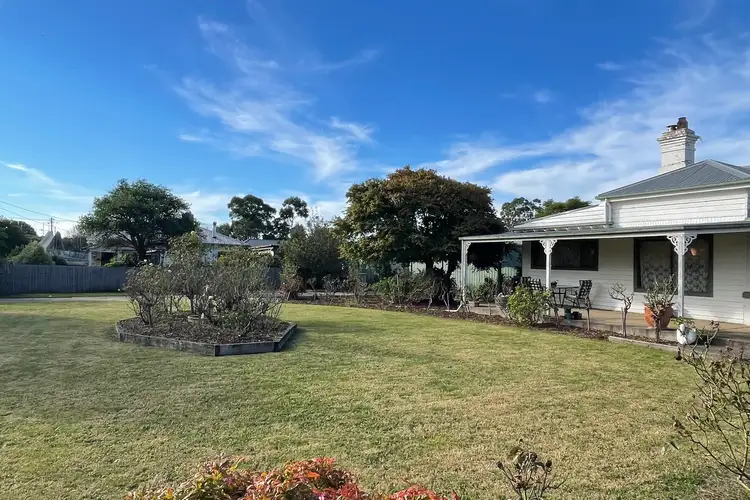 Third view of Homely house listing, 19 MacArthur Street, Bairnsdale VIC 3875