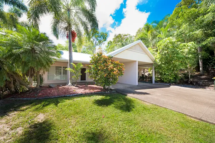 1 & 2/6 Duell Road, Cannonvale QLD 4802