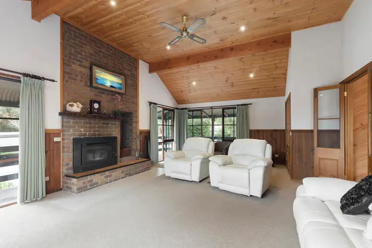 Fifth view of Homely house listing, 2 Anakie Court, Rosebud VIC 3939