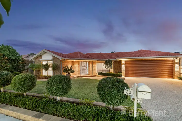 30 Meade Way, Sydenham VIC 3037