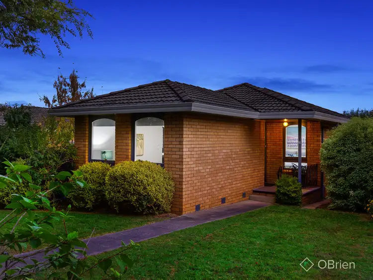 Main view of Homely unit listing, 2/5 Hiddleston Avenue, Box Hill South VIC 3128