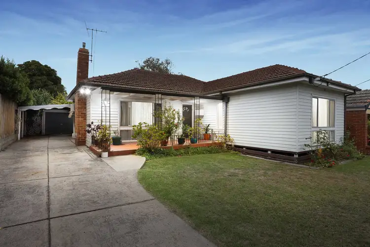 62 Magdala Avenue, Strathmore VIC 3041