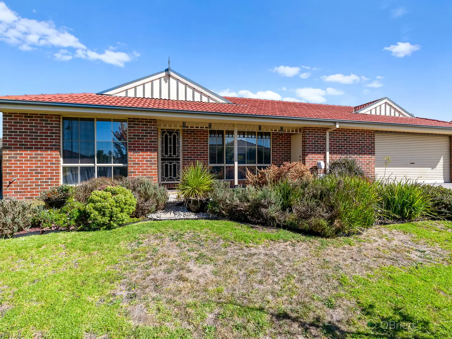 Main view of Homely house listing, 19 Camelia Way, Pakenham VIC 3810