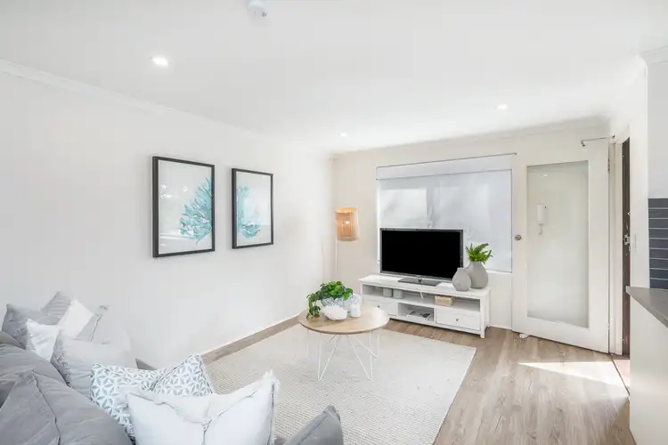Fifth view of Homely apartment listing, 6/76-82 Glencoe Street, Sutherland NSW 2232