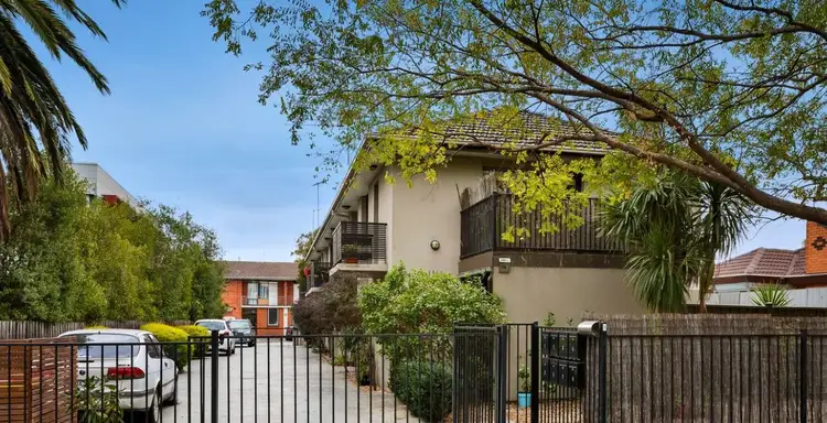 8/114 Commercial Road, Footscray VIC 3011