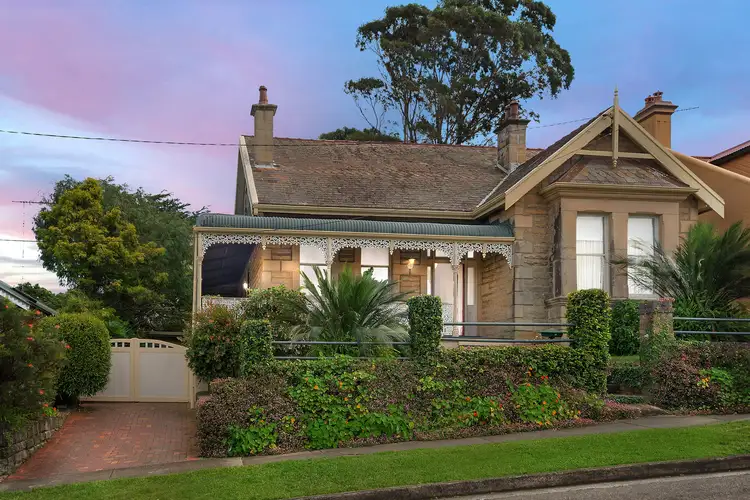 27 Segenhoe Street, Arncliffe NSW 2205