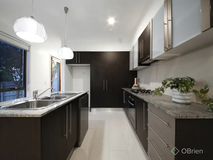 Sixth view of Homely townhouse listing, 2/1 Rae Street, Chadstone VIC 3148