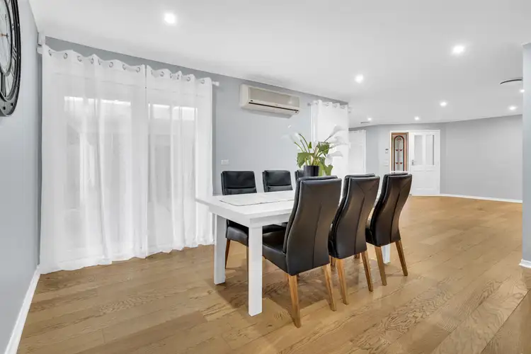 Sixth view of Homely house listing, 3 Auburn Close, Craigieburn VIC 3064