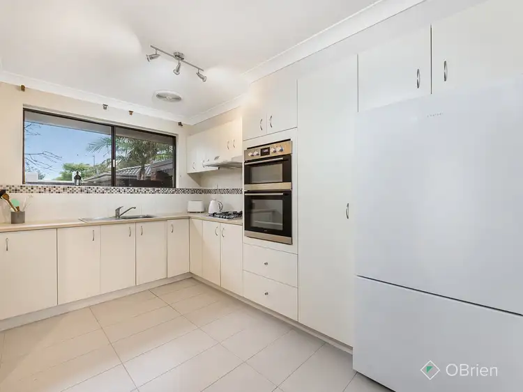 Second view of Homely unit listing, 2/21 Bowen Street, Cranbourne VIC 3977
