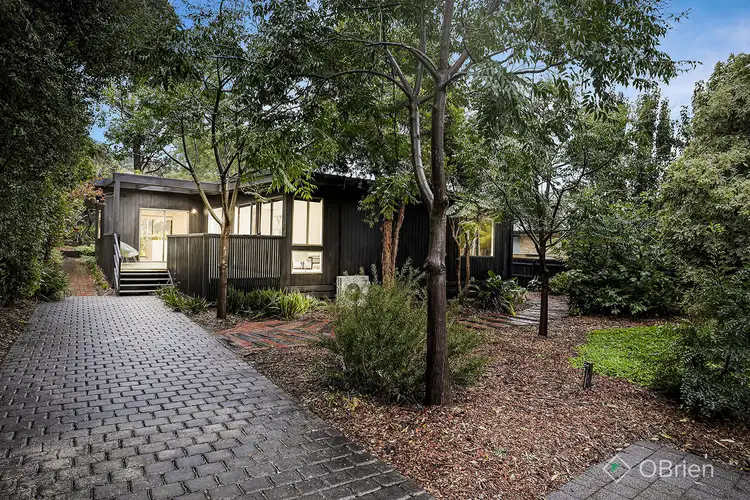 25 Gulwa Avenue, Frankston VIC 3199