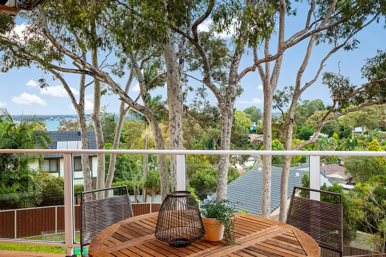 69 Croft Road, Eleebana NSW 2282