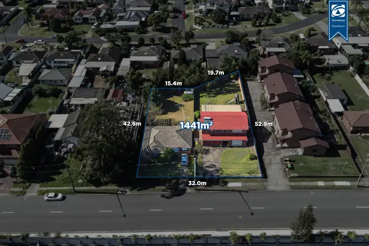 30 Railway Parade, Glenfield NSW 2167