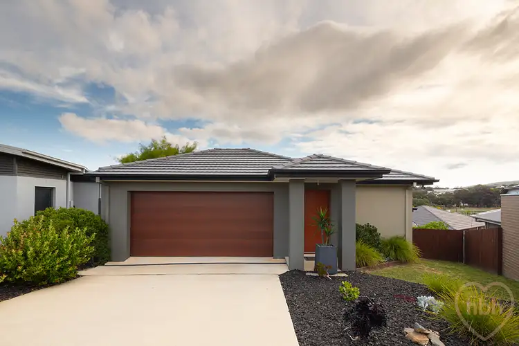 Second view of Homely house listing, 6 Bindugan Crescent, Ngunnawal ACT 2913
