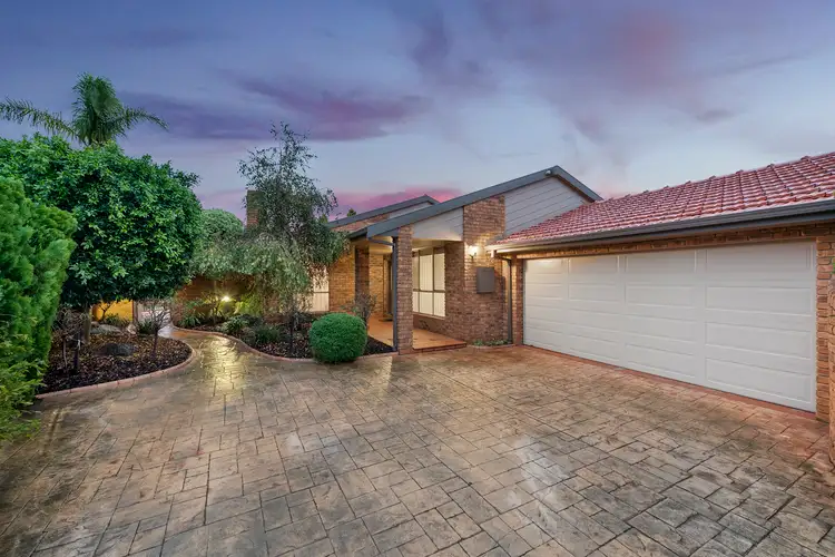 7 Wotan Close, Keilor Downs VIC 3038