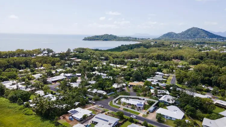 15-17 Baines Street, Clifton Beach QLD 4879