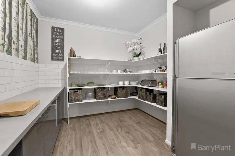 Fifth view of Homely house listing, 15 Zurich Rise, Pakenham VIC 3810