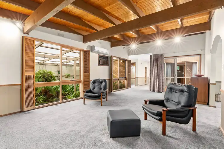 13 Ardcloney Drive, Sunbury VIC 3429