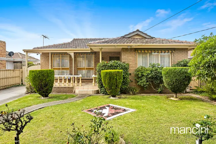 4 Rosala Avenue, Altona North VIC 3025