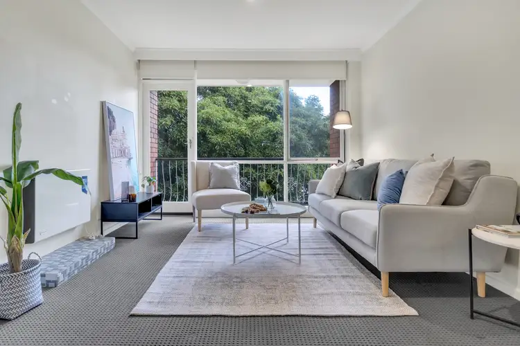 Main view of Homely unit listing, 5/30 Robb Street, Reservoir VIC 3073