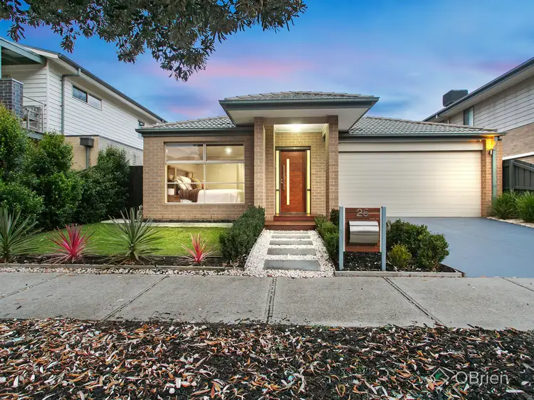 25 Coast Banksia Drive, Bonbeach VIC 3196