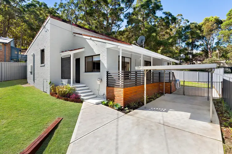 38 Willai Street, Bolton Point NSW 2283