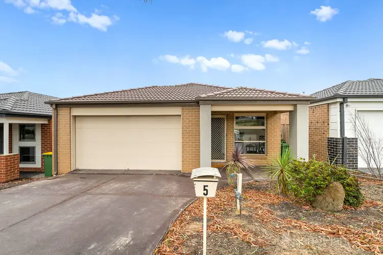 Main view of Homely house listing, 5 McKenna Place, Pakenham VIC 3810
