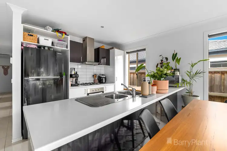 Third view of Homely house listing, 5 McKenna Place, Pakenham VIC 3810
