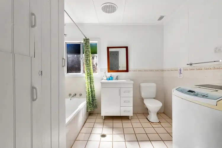 Fourth view of Homely house listing, 20 Cristina Avenue, Niagara Park NSW 2250