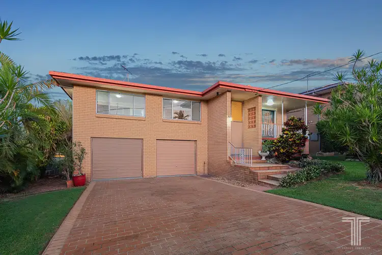 11 Irandi Street, Mansfield QLD 4122