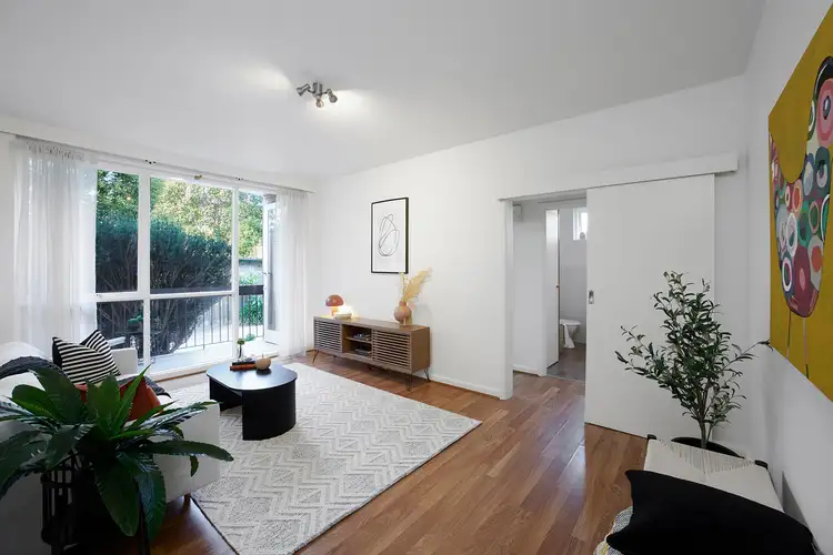 Second view of Homely apartment listing, 5/22 Eildon Road, St Kilda VIC 3182