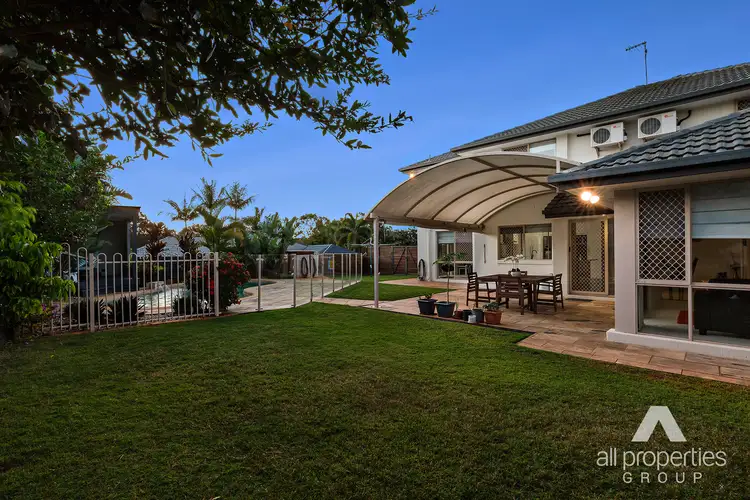 5 Hilary Avenue, Redland Bay QLD 4165