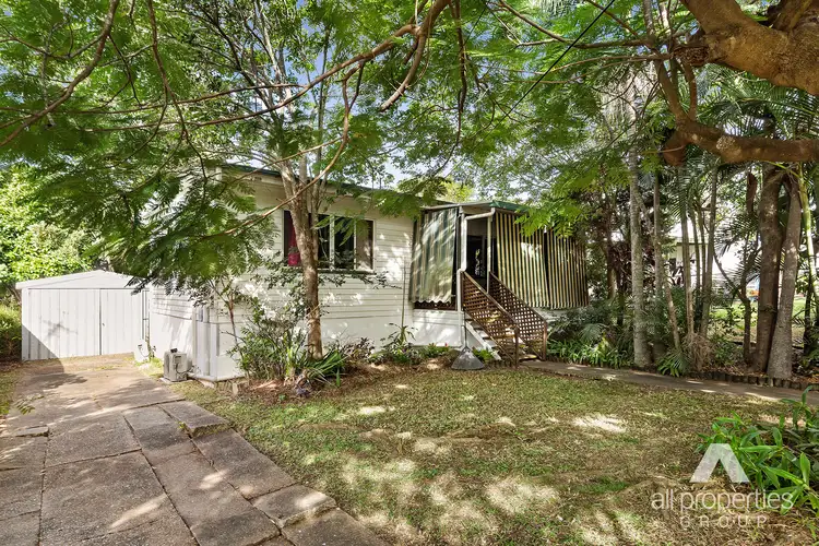 15 Barkala Street, Woodridge QLD 4114